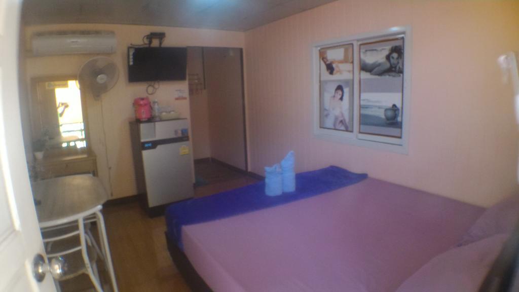 Hi Tech Resort Kabin Buri 외부 사진