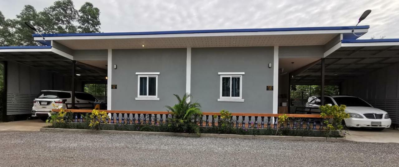 Hi Tech Resort Kabin Buri 외부 사진