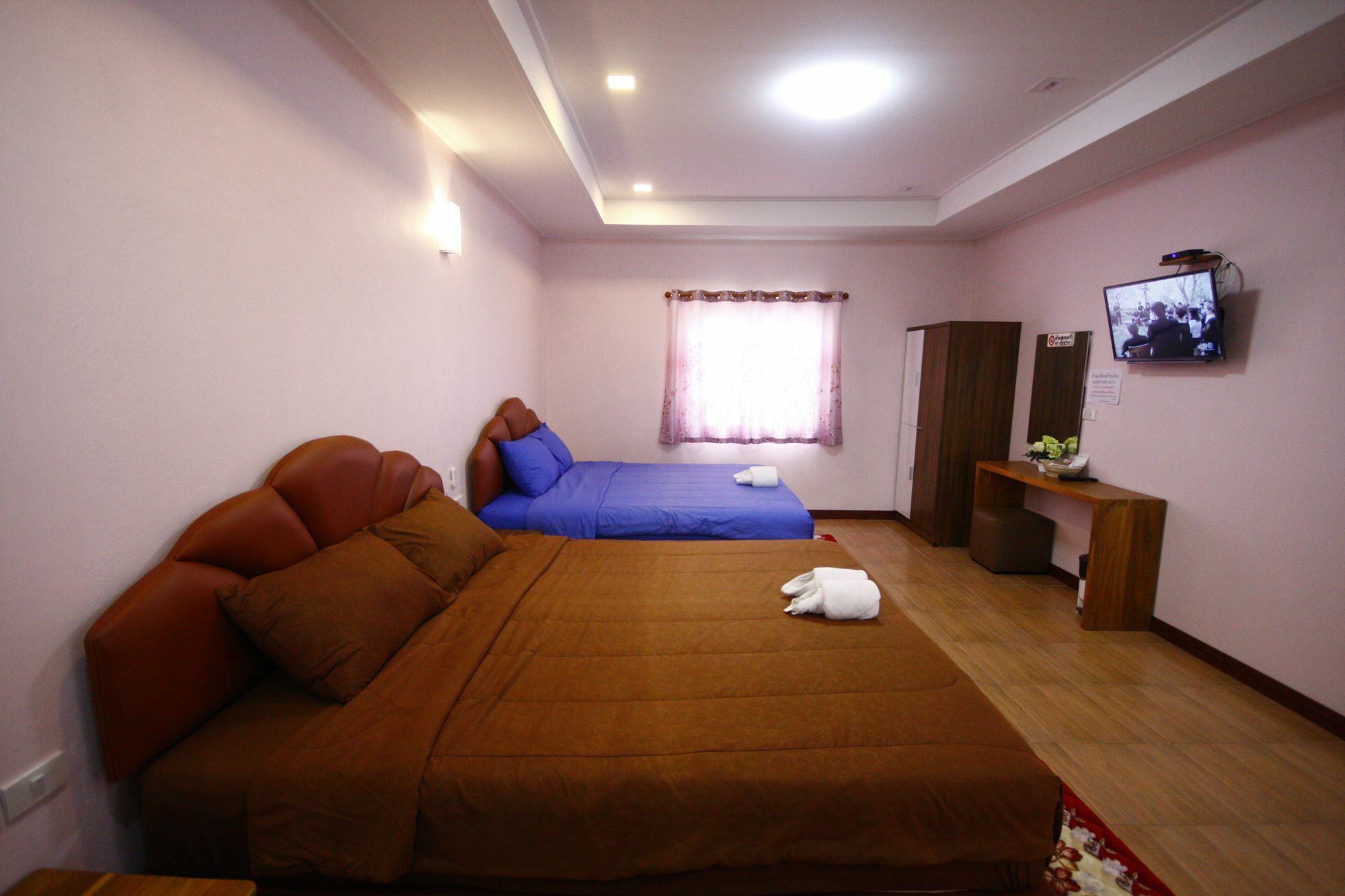 Hi Tech Resort Kabin Buri 외부 사진